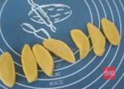 鸡蛋脆麻花的做法图解3