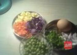 五彩什锦焖饭的做法图解2