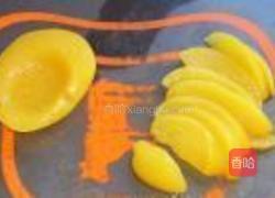 蜜桃慕斯的做法图解3