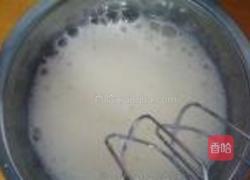 戚风蛋糕的做法图解6