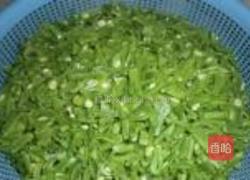 豆角鸡蛋打卤面的做法图解3