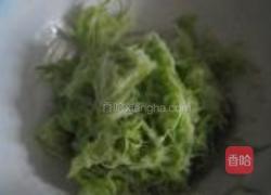 西葫芦蛋饼的做法图解1