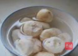 爽口酒酿荸荠的做法图解2