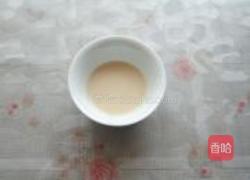 抹茶豆沙包的做法图解1