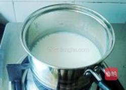 奶酪冰淇淋的做法图解2