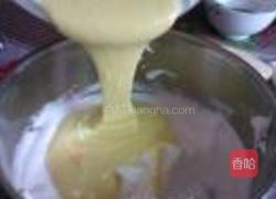 戚风蛋糕的做法图解13