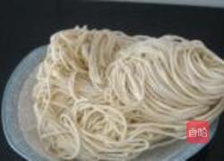 芽菜肉末面的做法图解1