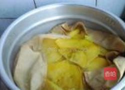 红薯豆沙糯米球的做法图解2