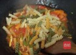 茄酱鸡丝螺丝意面的做法图解16