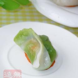 翡翠榨菜鲜肉饺的做法[图]