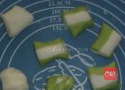 翡翠榨菜鲜肉饺的做法图解12