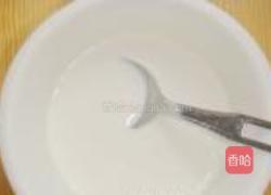 葛根鸡蛋玉米饼的做法图解2