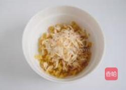 圈圈鸡蛋饼的做法图解2