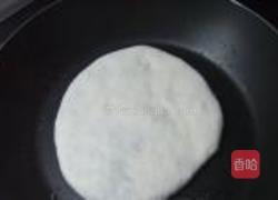 猪肉韭菜三鲜馅饼的做法图解12