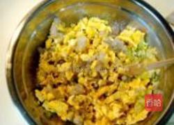 烤玉米面橄榄馅饼的做法图解3