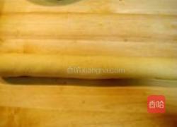 烤玉米面橄榄馅饼的做法图解4