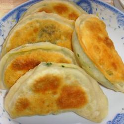 韭菜鸡蛋海米合子的做法[图]