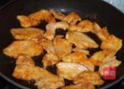 花边苹果鸡肉披萨的做法图解17