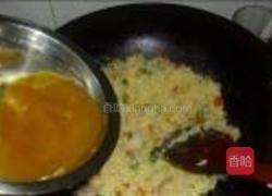 虾仁蛋炒饭的做法图解10