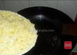 虾仁蛋炒饭的做法图解7