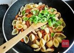 什锦炒意面的做法图解11