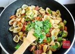 什锦炒意面的做法图解13