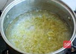 什锦炒意面的做法图解3