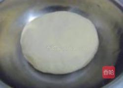 奥尔良烤鸡披萨的做法图解3