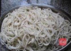 什锦炒拉面的做法图解2