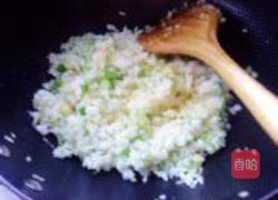 蛋炒饭的做法图解7
