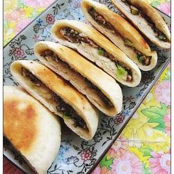 葱香肉火烧的做法[图]