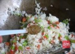 紫甘兰炒米饭的做法图解7