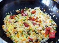 腊味什锦炒饭的做法图解13