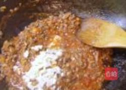 黑椒牛肉意酱面的做法图解9