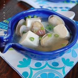 蛤蜊豆腐汤的做法[图]