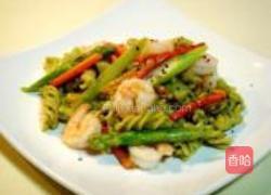 绿酱虾球螺丝面的做法图解19