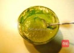 绿酱虾球螺丝面的做法图解5