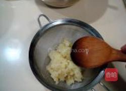 鱼香炒薯仔面的做法图解4