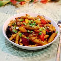 鱼香炒薯仔面的做法[图]