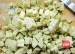 鱼香茄子熊猫盖饭的做法图解2