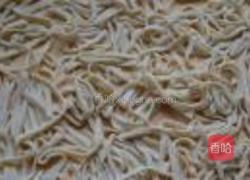 肉酱拌面的做法图解2