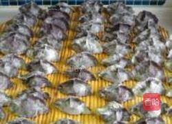 西芹猪肉紫米水饺的做法图解14