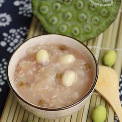 鲜莲子银耳绿豆粥的做法[图]