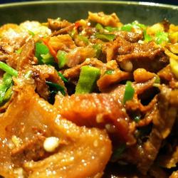 烟熏笋炒肉的做法[图]