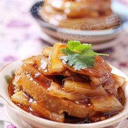 芋头扣肉的做法[图]