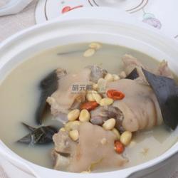 海带黄豆猪蹄汤的做法[图]