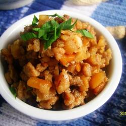 花生肉末炒萝卜干的做法[图]