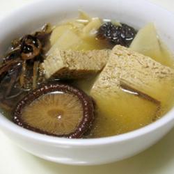 酸笋干菜汤的做法[图]