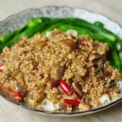 茄丁打卤杂酱面的做法[图]