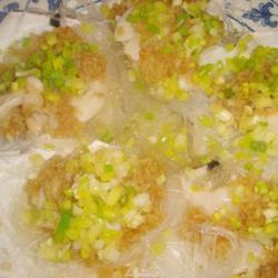蒜蓉粉丝蒸扇贝的做法[图]